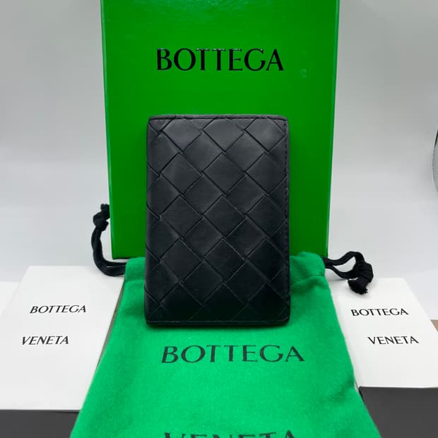 보테가베네타 인트레치아토 플랩 카드지갑