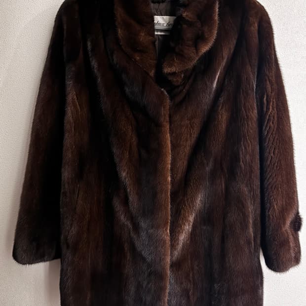 최상등급 코펜하겐 플래티넘등급 밍크코트