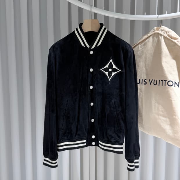 (A+/48) / 루이비통 엠벨리시드 램스킨 보머 블루종