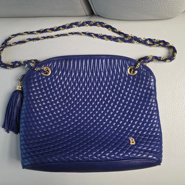 [신품급] 발리 퀼팅 테슬 숄더백 / 초레어