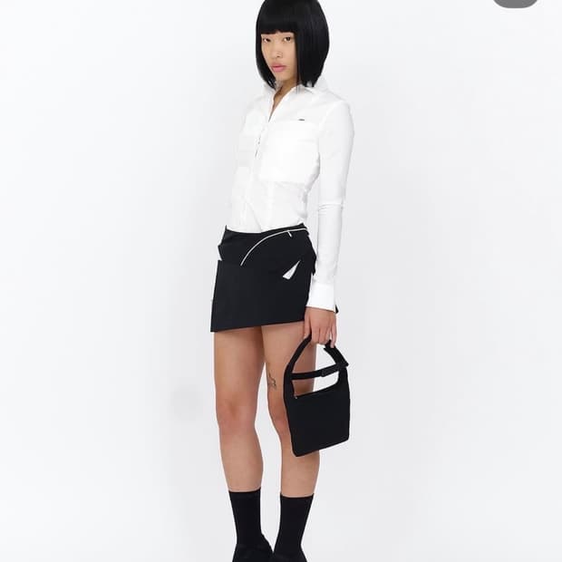 혜인서 패널드 로우라이즈 미니스커트 블랙