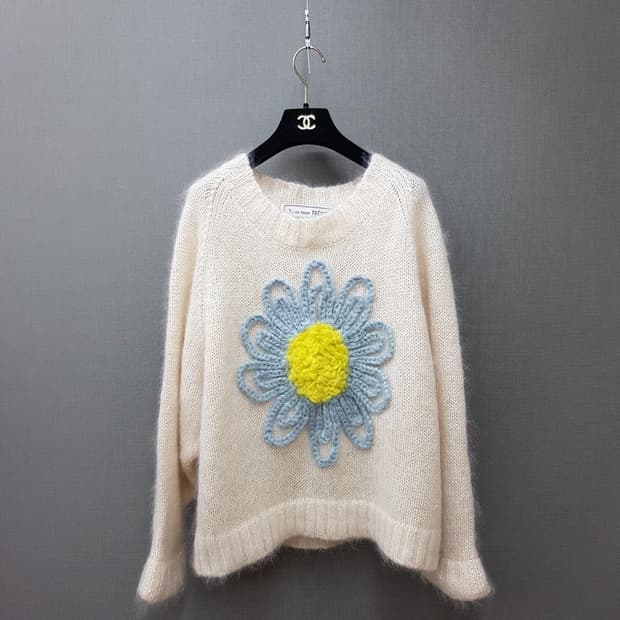 Tu es mon 2022 플라워 모헤어 니트 스웨터 F사이즈