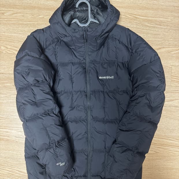몽벨 네이지 경량패딩