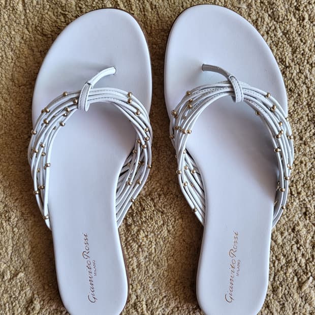 Gianvito Rossi 화이트 플랫 샌들 38