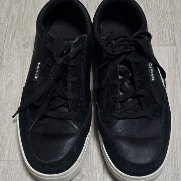 팀버랜드 블랙 스니커즈 275