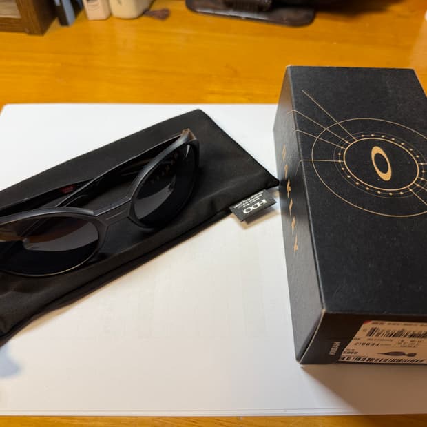 오클리 아이자켓 리덕스 새상품