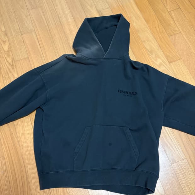 에센셜 후드티