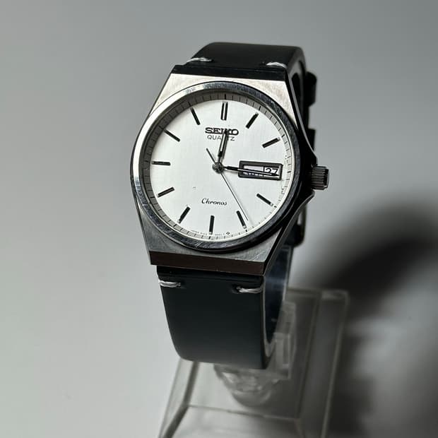 SEIKO quartz chronos