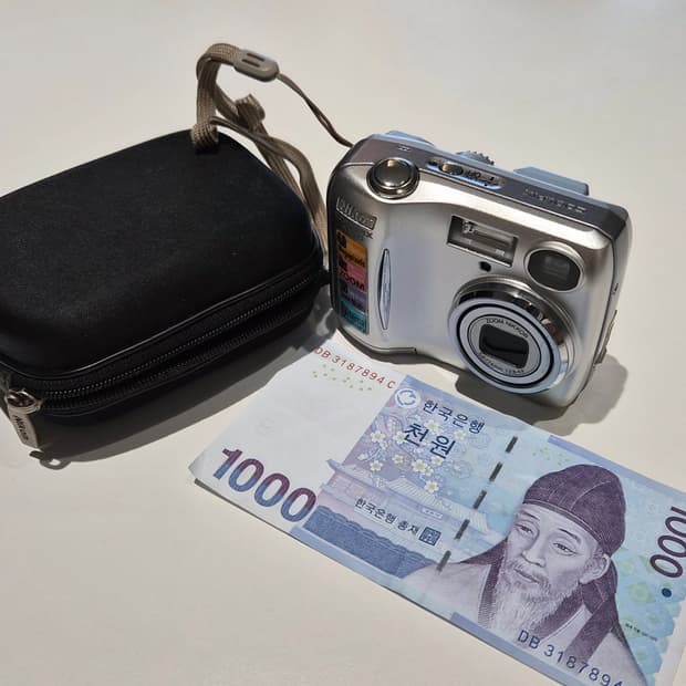 작례O 초소형 필름 감성 니콘 쿨픽스 4100 디지털카메라 빈티지 디카