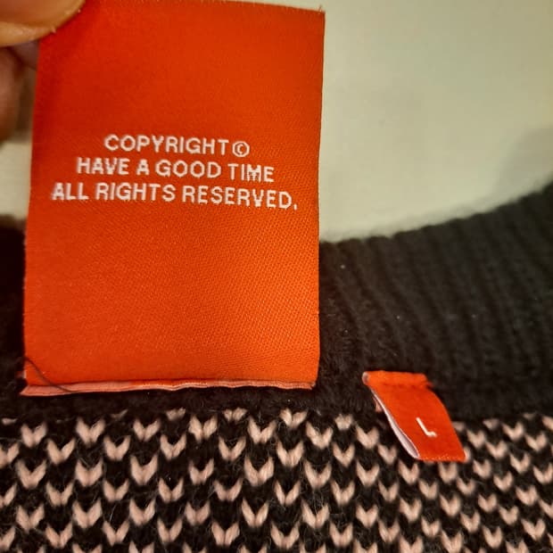 Have a good time 니트