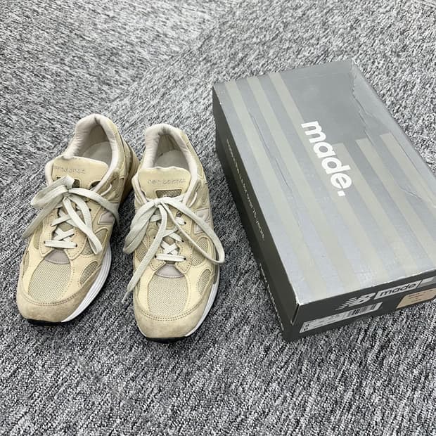 (270MM)뉴발란스 992 탄(박스포함)-M621