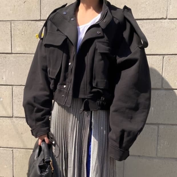 새상품 장담) 브론즈 크롭 야상 자켓 오버핏