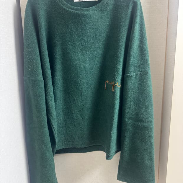 엔조블루스/ 녹색 니트 / FRE