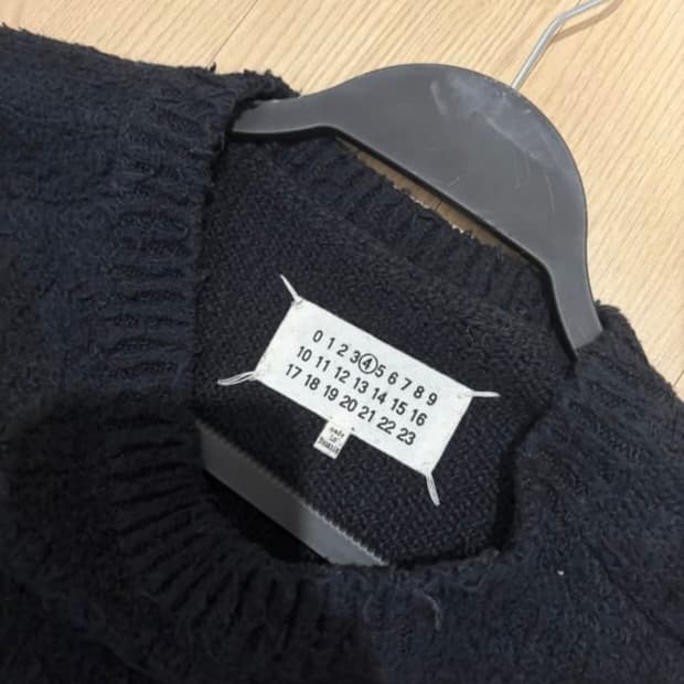마르지엘라 블랙 니트 M
