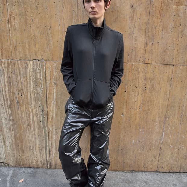 머듈 넥집업 블랙2