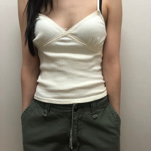 빈티지 아이보리 프릴 슬리브리스