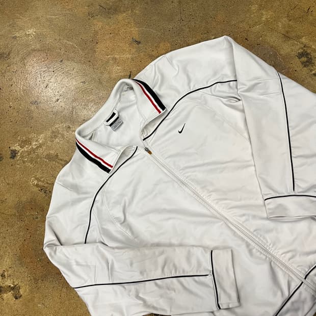 나이키 화이트 트레이닝복 세트 셋업