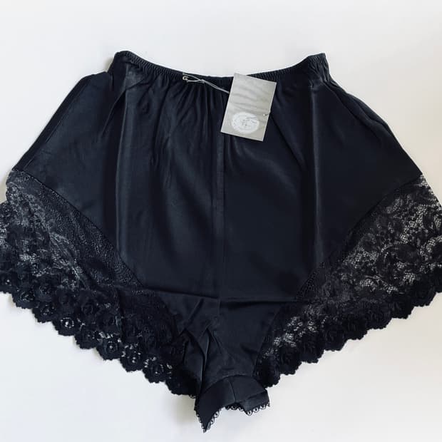 디올 블랙 레이스 슬립 팬츠 새상품