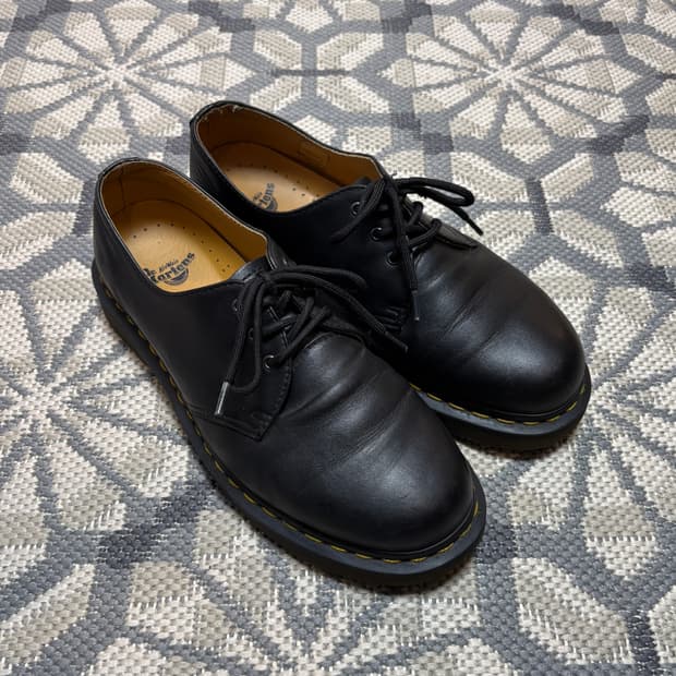 (260) 닥터마틴 3홀 11838 블랙