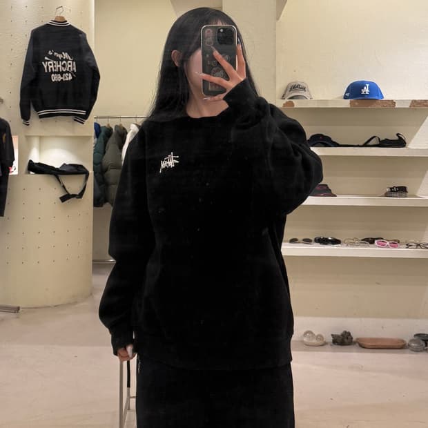 스투시 베이직 빅로고 맨투맨 U777