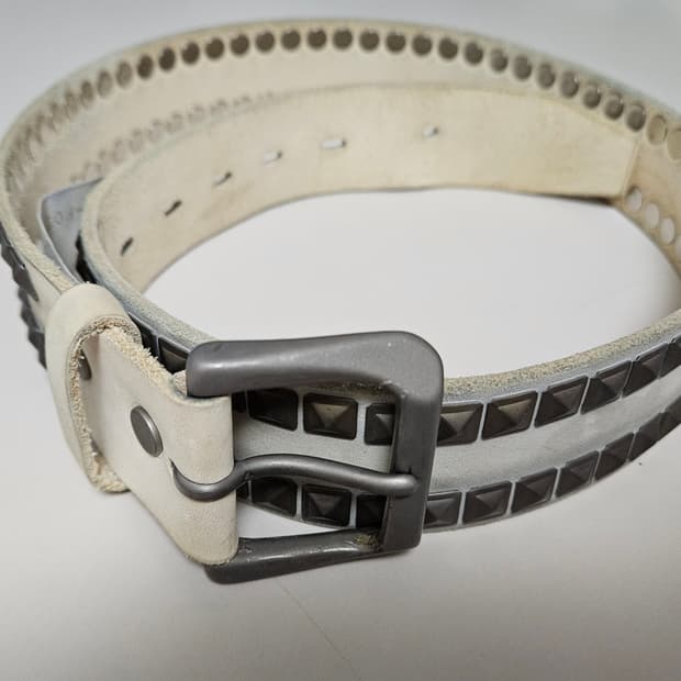 요지 야마모토 스터드 벨트 