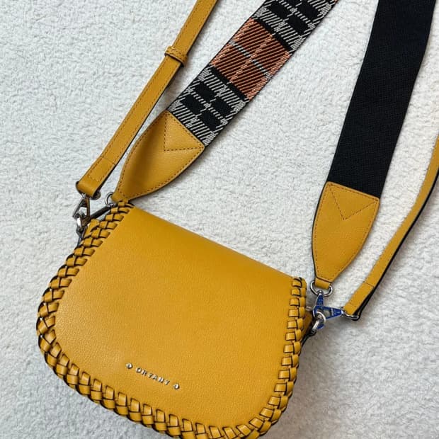 오야니(Oryany) 벤틀리 크로스 바디백 A1659