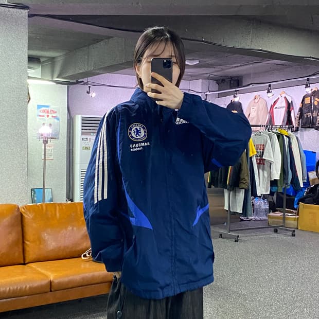 아디다스 이큅먼트 첼시 트랙탑 바람막이  B4594