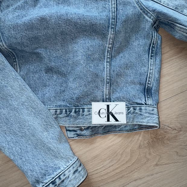 켈빈클라인 청자켓 판매해요