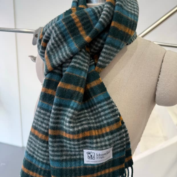 존스톤스 오브 엘긴 캐시미어 머플러