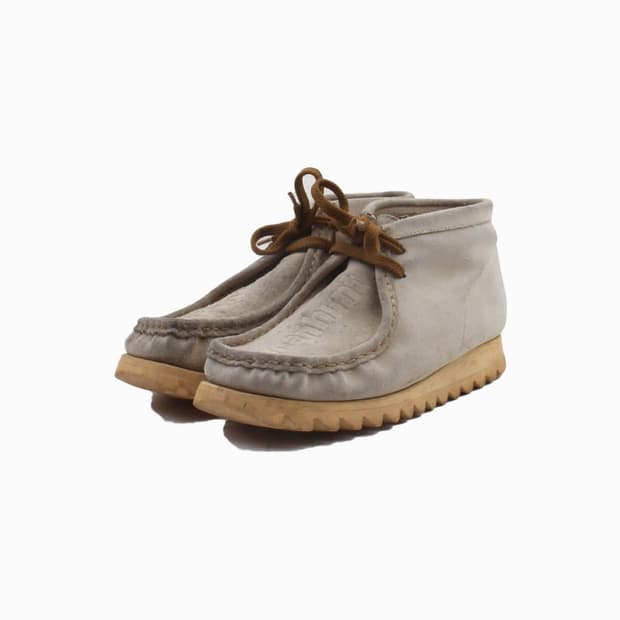 1999 A BATHING APE Manhunt (US 8)