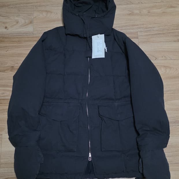 42size오늘만78만)23fw올드조 알파인 파티나 다운코트 그라파이트