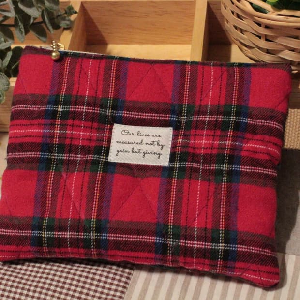 핸드메이드 레드체크 키링 퀼팅 파우치
