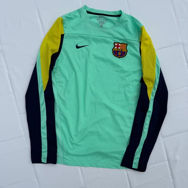 Nike 나이키 바르셀로나 트레이닝 탑