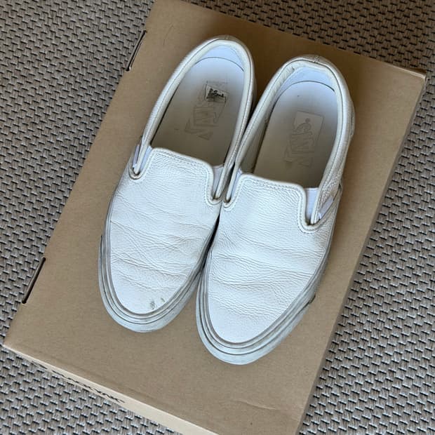 반스 슬립온 리이슈 레더 화이트