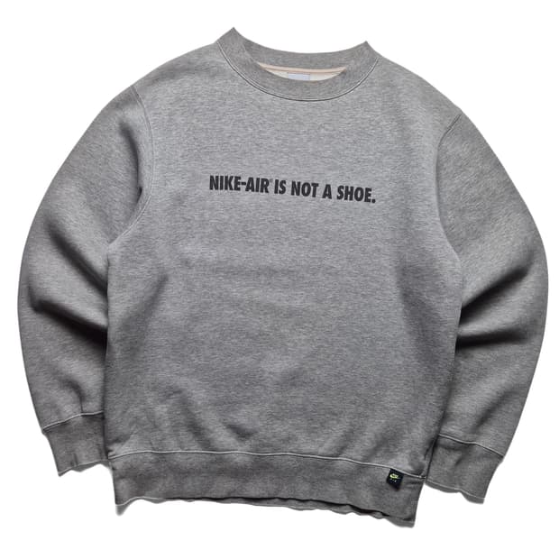 [L] 나이키 00s 스웻셔츠