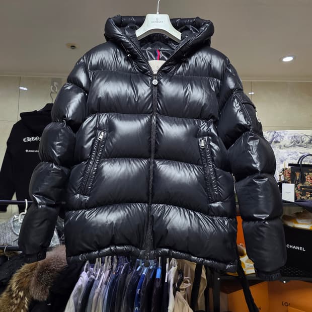 {클로젯}[4][22F/w]몽클레어 에크린스 숏 다운 패딩 자켓