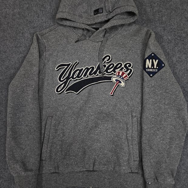 엠엘비 뉴욕양키즈 그레이 기모 후드티 급처