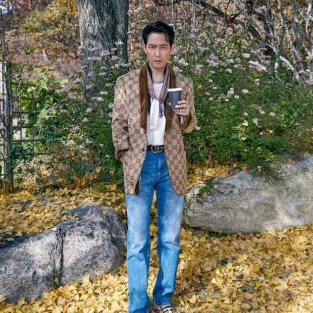 구찌 GG로고 자카드 스웨이드 카라 이정재 자켓