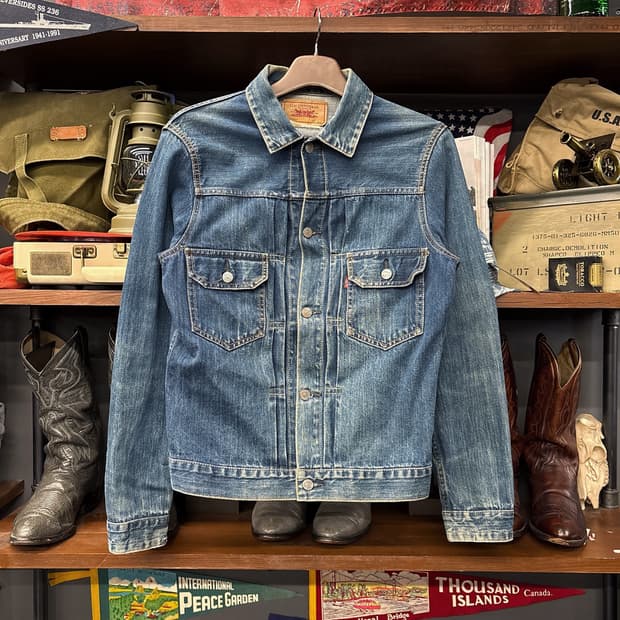 00s 리바이스 빈티지 워싱 타입2 데님 트러커 자켓