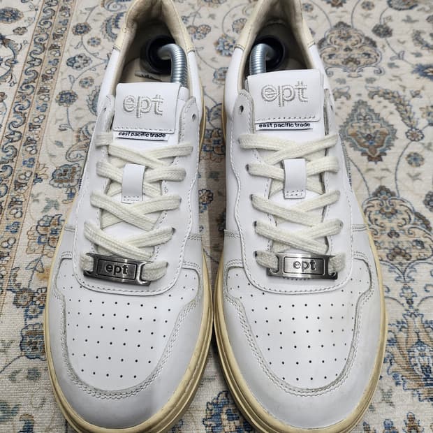 EPT 코트 스니커즈 235mm