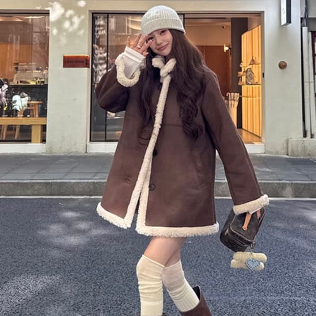 Marie 마리 하프 양털 무스탕