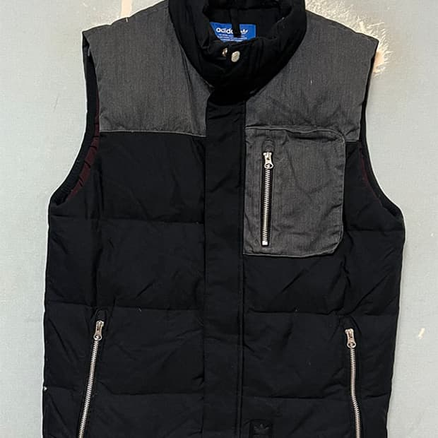 아디다스 남자 패딩조끼 덕다운 캐주얼 L 95-100