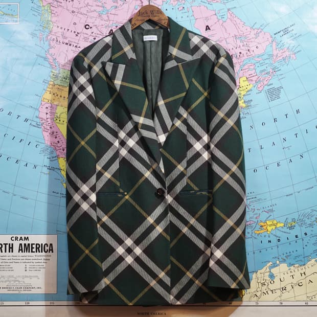 버버리 24ss 컬렉션 체크 자켓