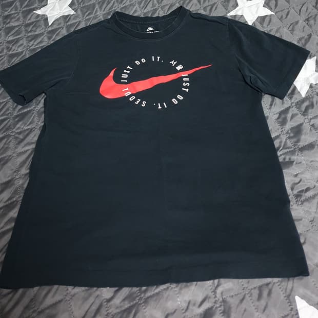 나이키 빈티지 서울 한글로고 반팔티 (L)