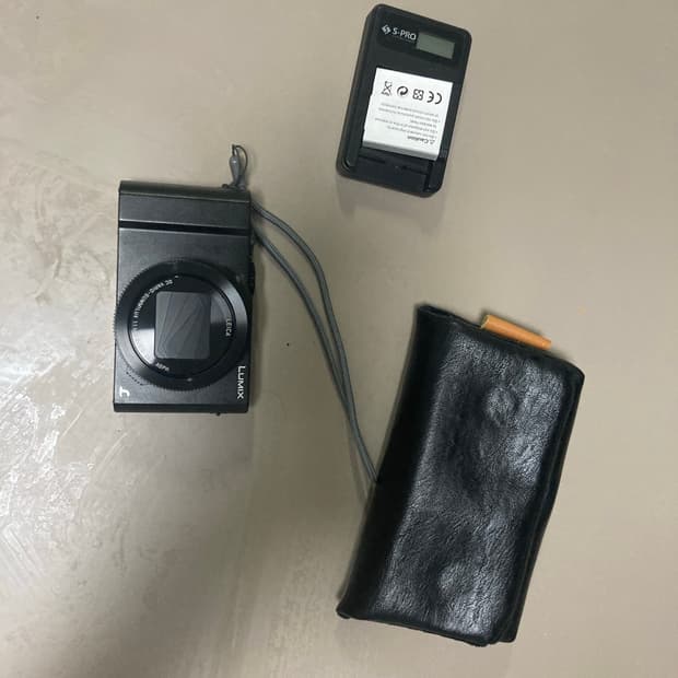 파나소믹 루믹스 lx10