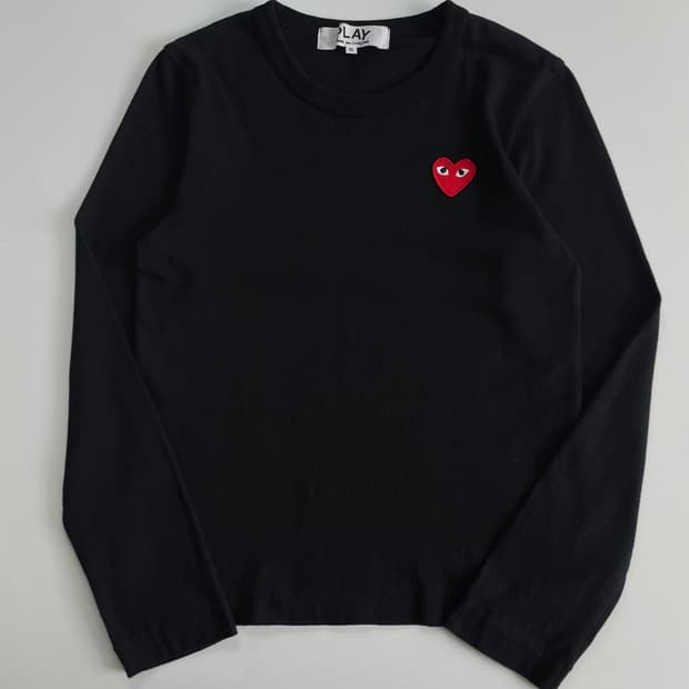 Comme des Garcons  꼼데 가르송 와펜 블랙 슬리브