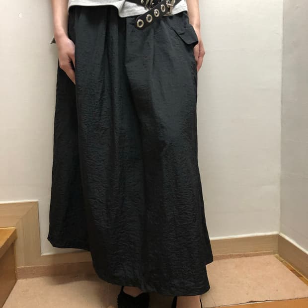 빈티지 블랙 포켓 롱 스커트