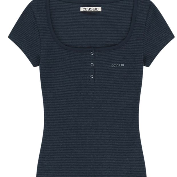 코이세이오 프롱 스냅 미니 로고 티 네이비