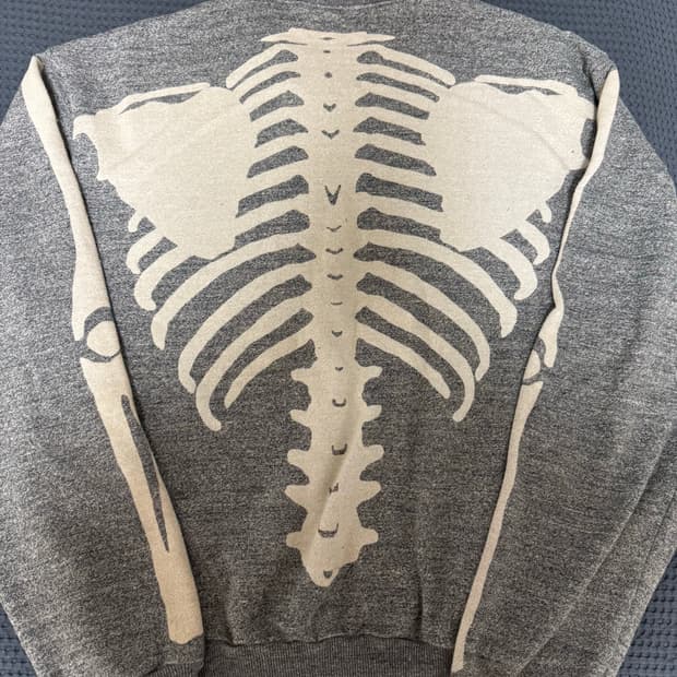 [4] 캐피탈 본스웻