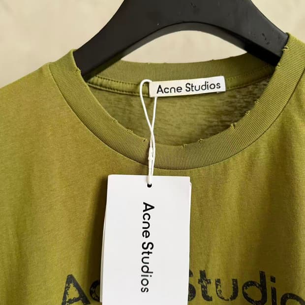 아크네 스튜디오 로고 티셔츠 페이드